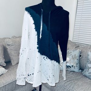 Swell Tie Dyed Very Lightweight Hooded Top